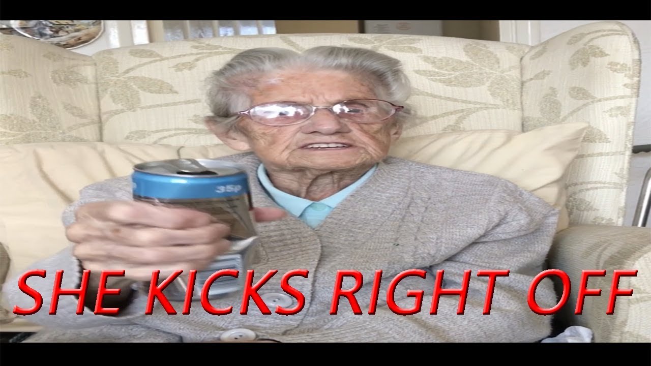 Day in the life of 92 year old nana iris.