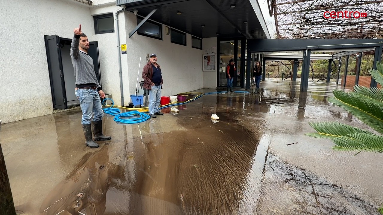 Restaurante inundado duas vezes no espaço de uma semana em Secarias no concelho de Arganil