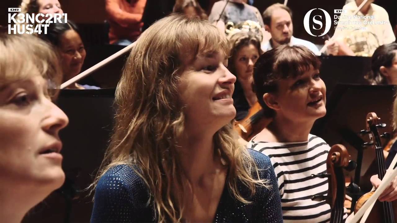 How Do Musicians React To a New Principal Conductor? You Gotta Watch This!