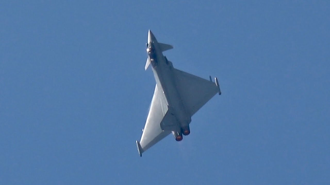 Eurofighter Typhoon FGR4 Royal Air Force RAF flying Display RNAS Yeovilton Air Day 2018