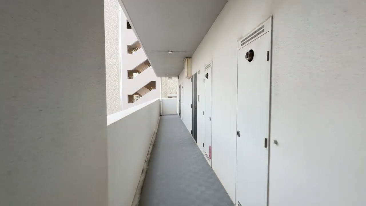 リブス大道402号室