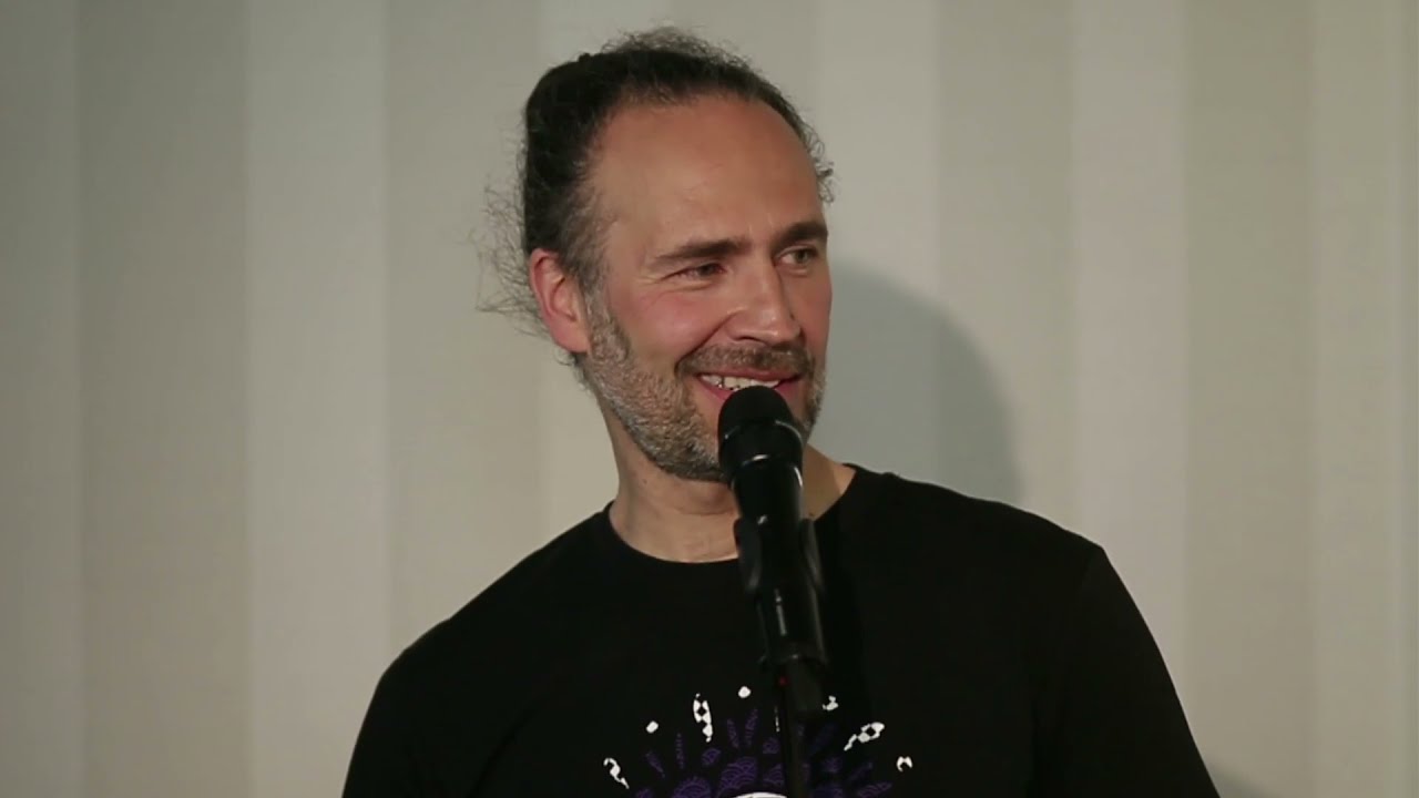 Eddis Welt erkl&auml;rt beim interaktiven Online-Konzert am 7.5.21