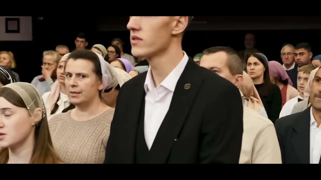 Интернациональный хор Свидетелей Иеговы,песня N* 70 на русс.языке ‘’Бог верный мой Спаситель ..’’