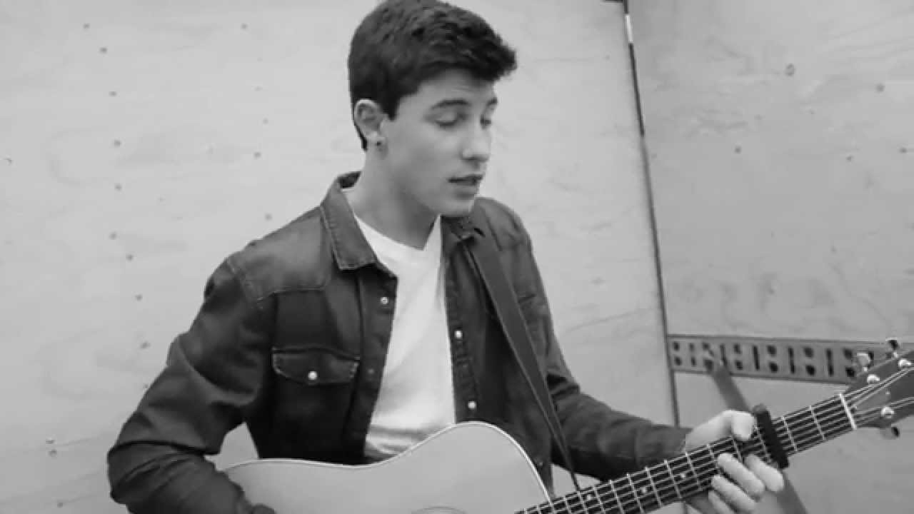 SUMMERTIME SADNESS- SHAWN MENDES
