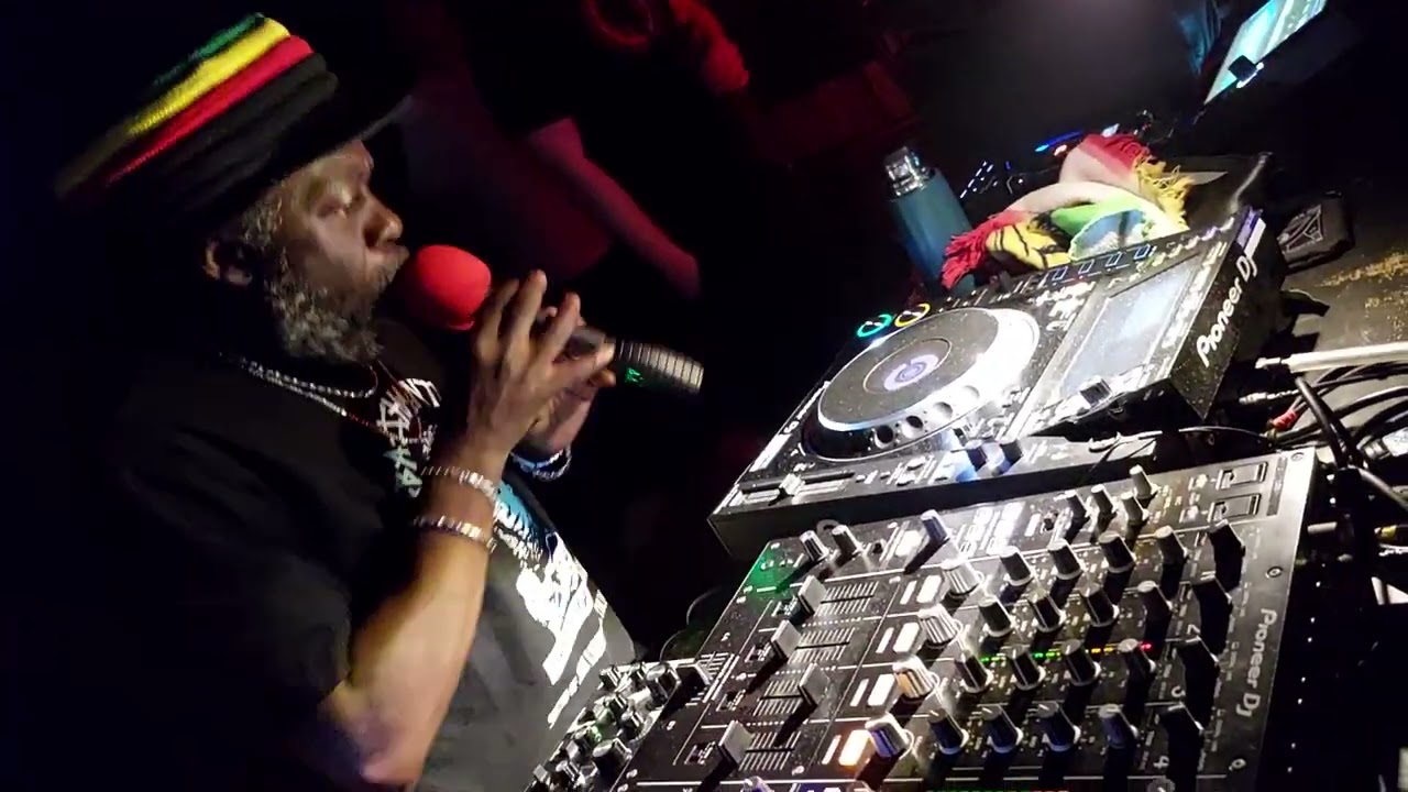 WE NA WAAN DEM  new ABA SHANTI I Tune performed  in Vienna 2025