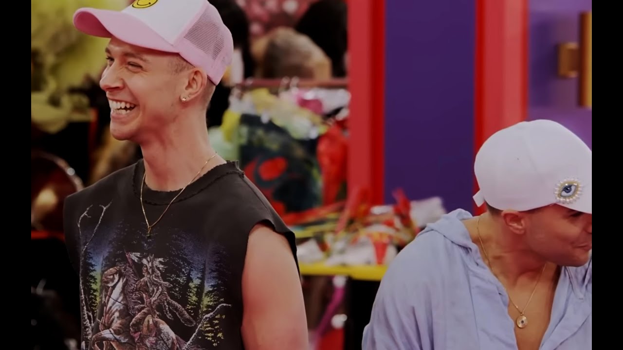 RuPaul's Drag Race Review: 1804  - Stepping on Mines & Crossing Lines