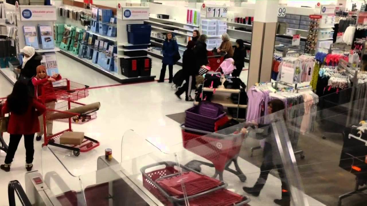 Target pulling stores out of Canada