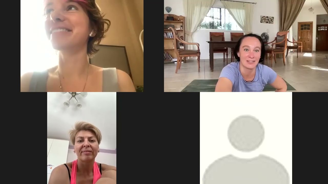 Утренняя йога в Zoom. Приветствие солнцу. Скручивание. Упражнения для позвоночника