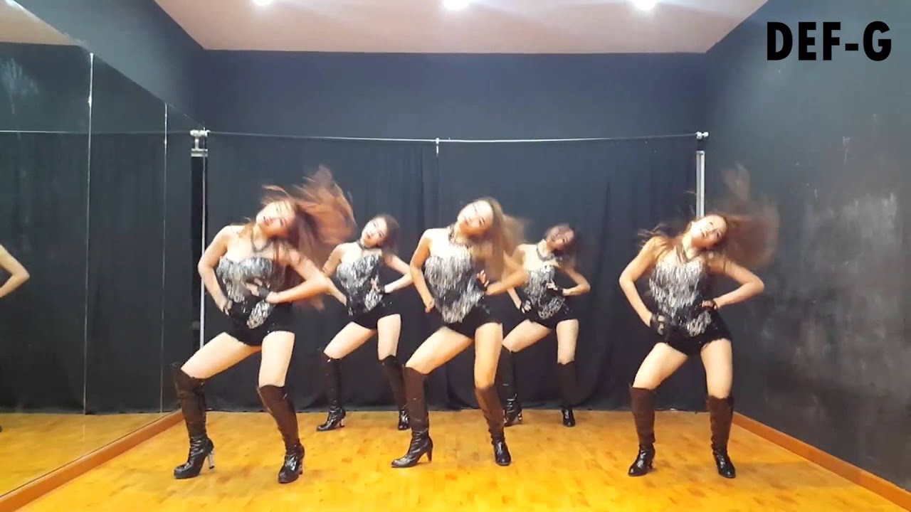 จ๊ะ อาร์สยาม - มีทองท่วมหัว ไม่มีผัวก็ได้ (Dance Version by def-g)