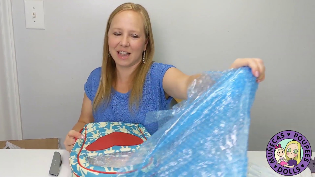 Unboxing Nikki Britt 18