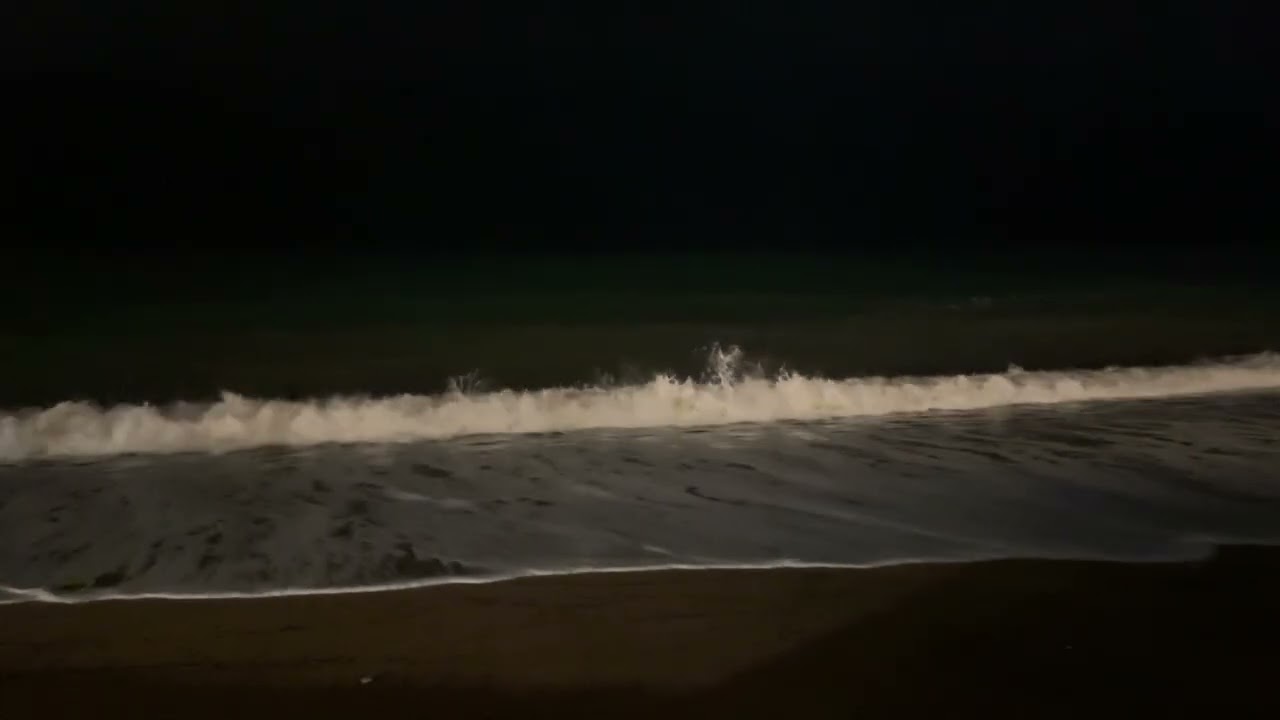 ASMR_MNE. 4K. Night waves of Adriatic sea.