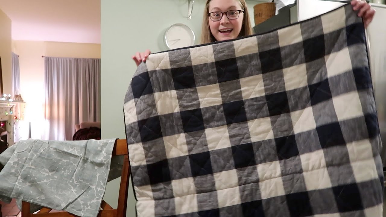 REPURPOSING PILLOWCASES FOR A DOG BED!