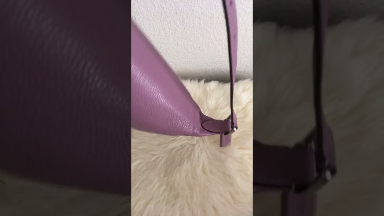 #shorts #shortsvideo #coach #handbags #coachoutlet #fashion #bumbag #barbie #beltbag  Coach bumbag!!