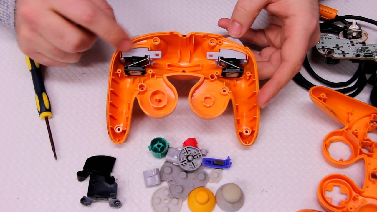 Mando Nintendo Gamecube Desmontaje y limpieza