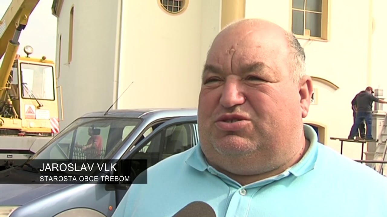Třebom - Instalace zrekonstruovaného kříže   Hlucinsko.TV