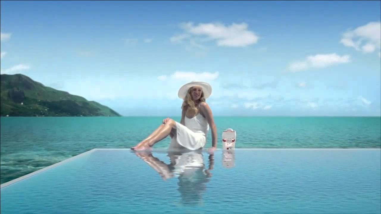 TV Spot  Endless Summer     Raffaello 2014