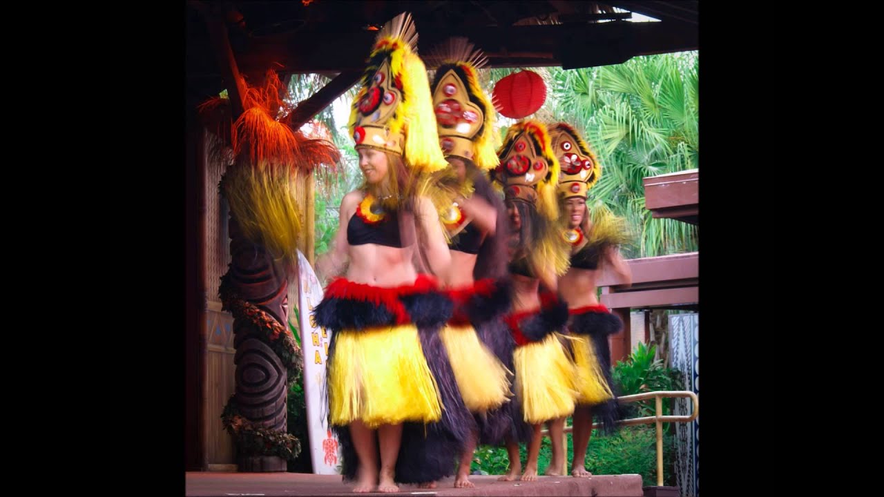 Disney's Spirit of Aloha Dinner Show