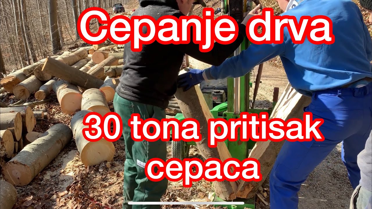 Cepanje drva cepacem pod 30 tona pritiskom sa benzin motorom!