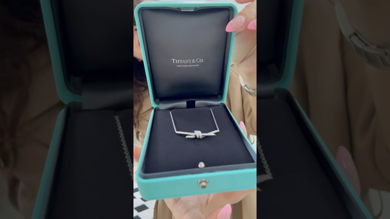 ХИТЫ ПРОДАЖ В TIFFANY ПРЯМО СЕЙЧАС! #шорты #lvlovercc #jewelrycollection