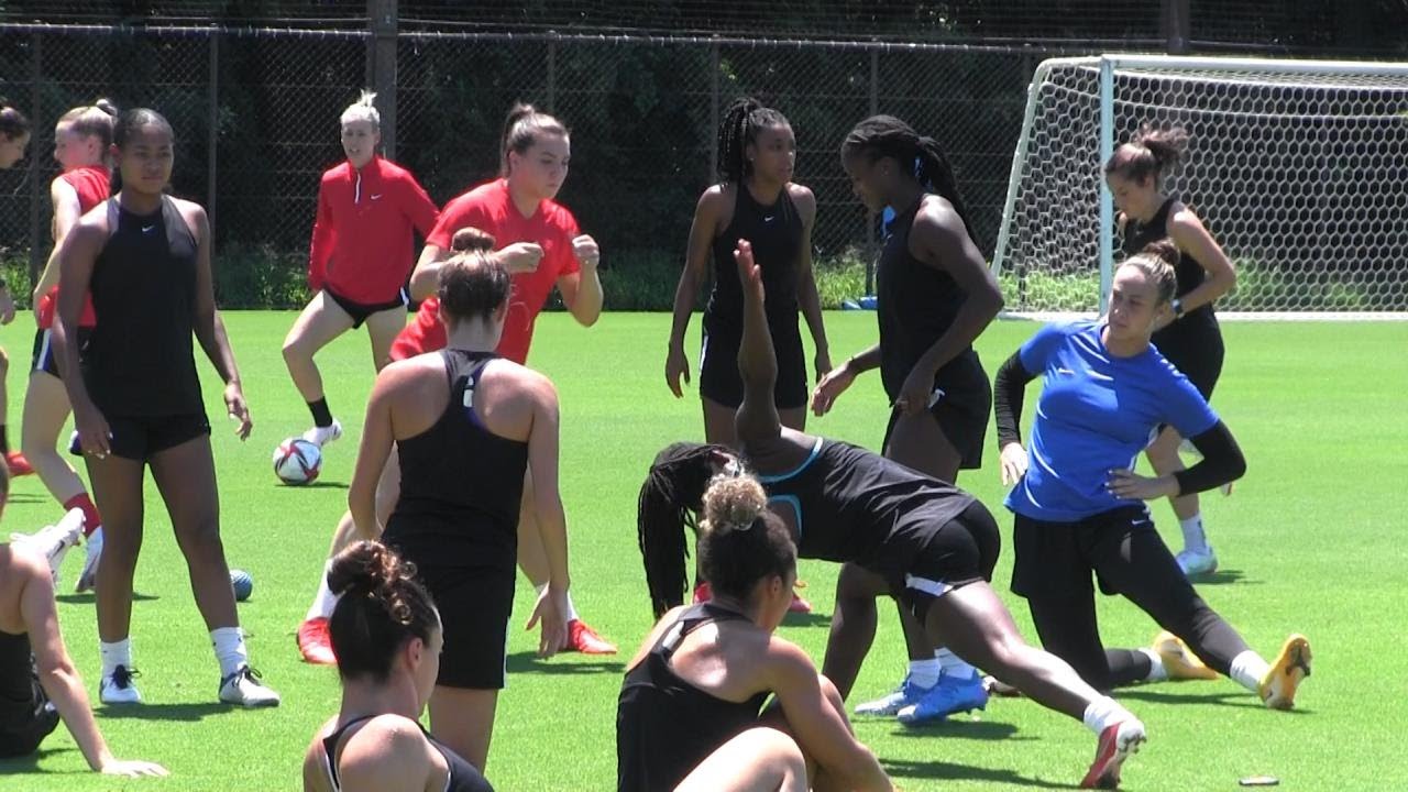 Canadian women's soccer team prepares for Olympic final