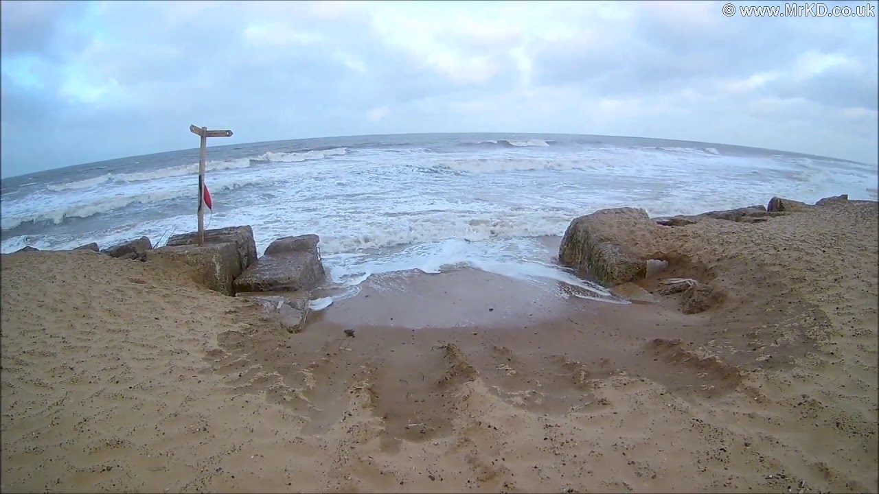 High Tide - Hemsby Beach - Norfolk - 16th May 2018