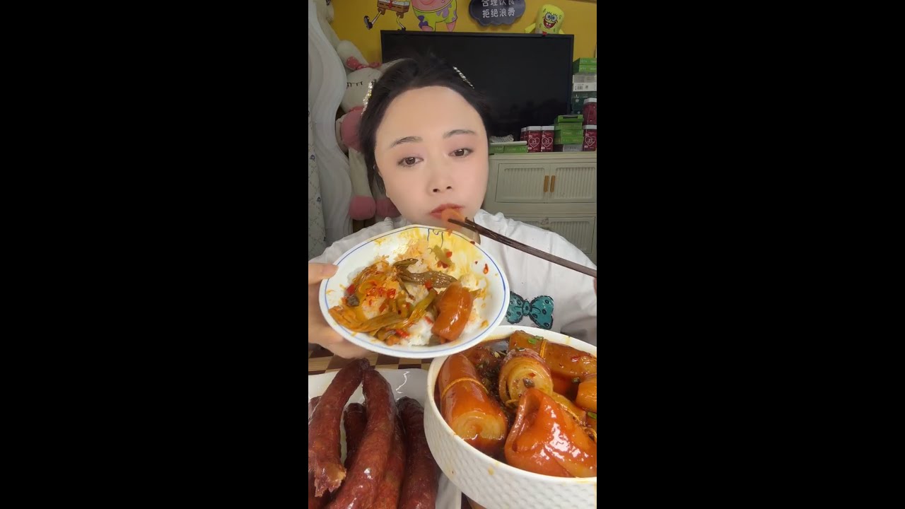 🔴 LIVE: Cozy Chinese Girl Eat & Talk ASMR | Gentle Mukbang, Comfort Food & Relaxing Sounds