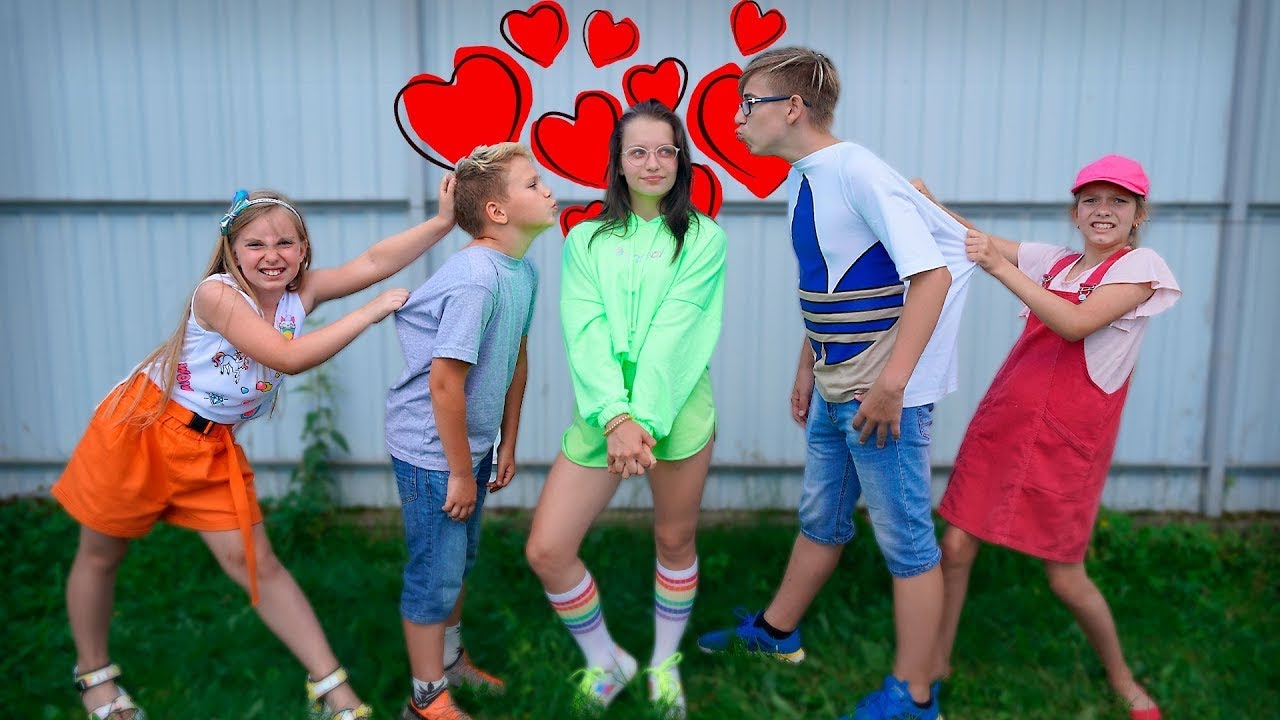 Nowa dziewczyna oczarowała chłopców. Dziewczyny straciły chłopców. Obóz letni dla bogatych studentów