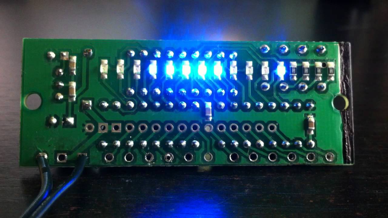 LED Sequencer / LED Chaser - 12 channels, 32 modes, 8 speeds programmable