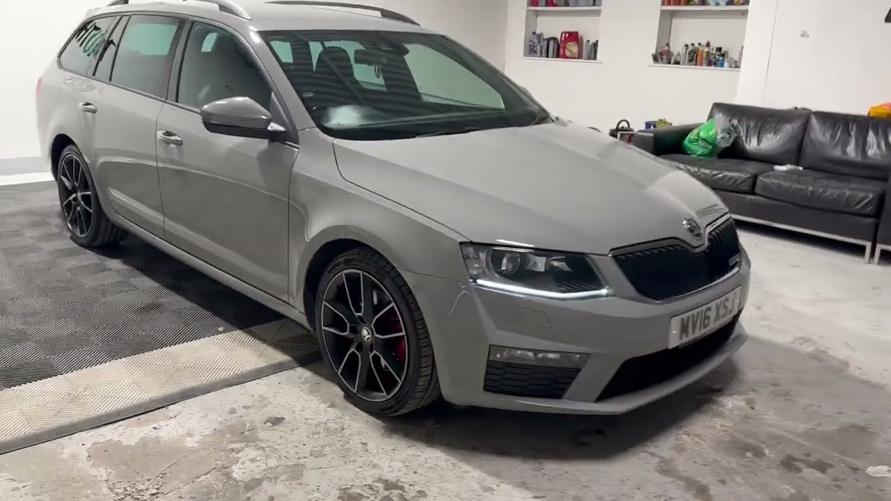 MV16XSJ - SKODA OCTAVIA VRS
