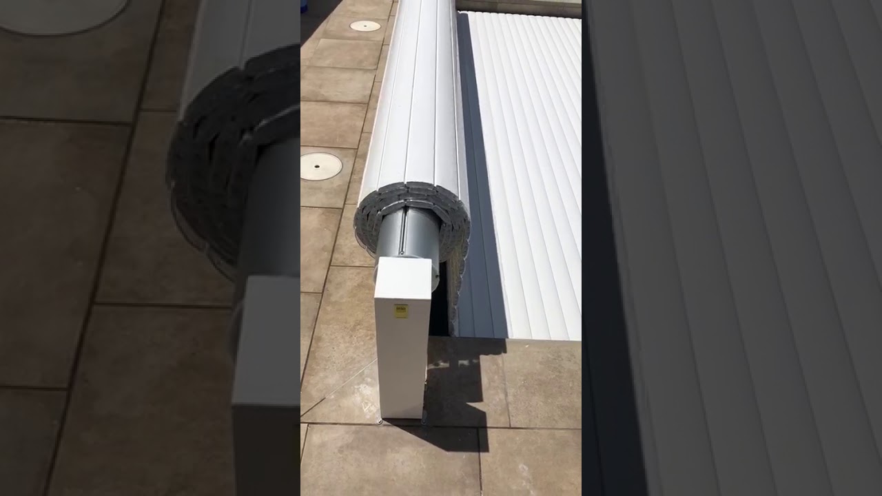 Automatic Pool cover Kaboo Element , White PVC slats.
