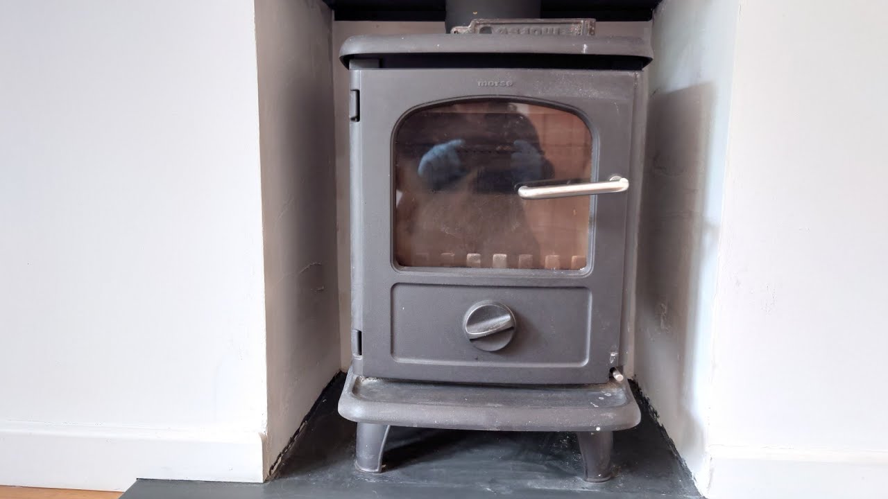 MORSO 3112 BADGER MULTI-FUEL WOOD BURNER. HOW TO REMOVE BAFFLE PLATES , RUN DOWN ON HOW THEY WORK