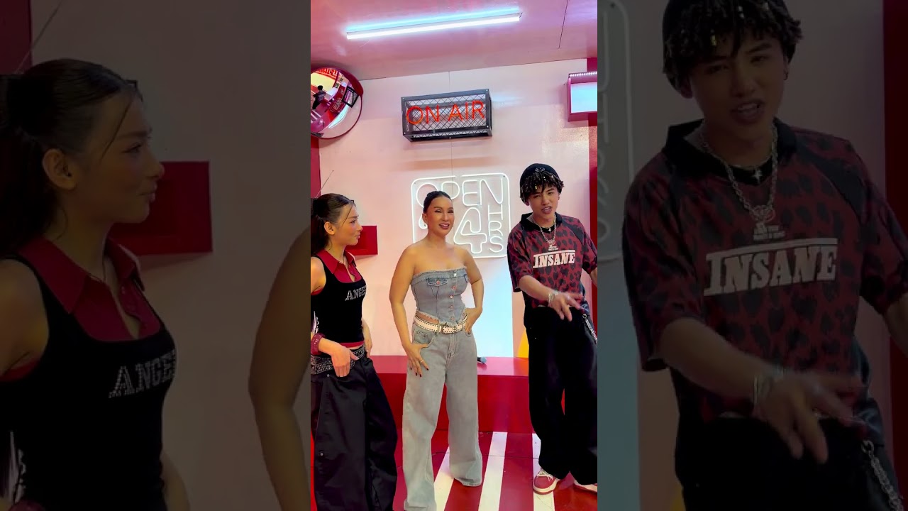 យ៉ារ៉ូ និង ពេជ្រ ចាន់ធី rate outfit of the day នៅលេីដងខ្លួនស្រី😄❤️
