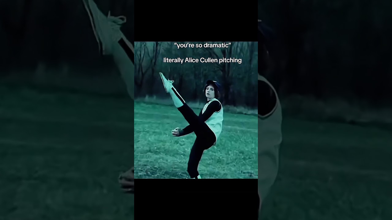 lol 😂 #twilight #alice #cullens #cute #cutemoment #funny #scene #moments #movie