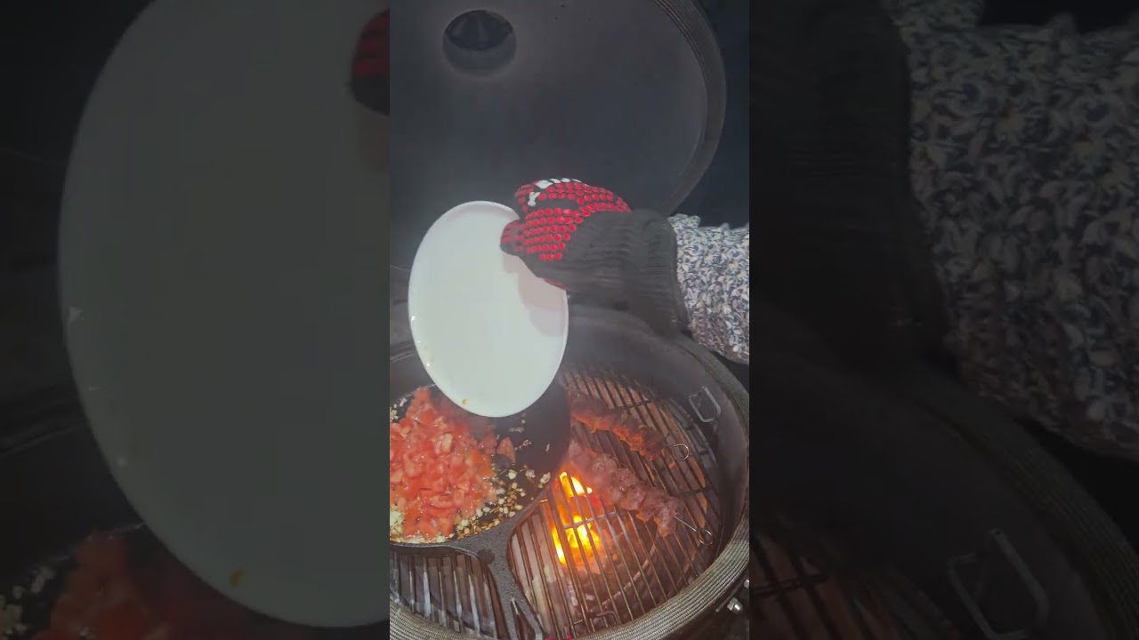 🔥 Simpele pasta met spiesjes van varkenshaas van de Kamado