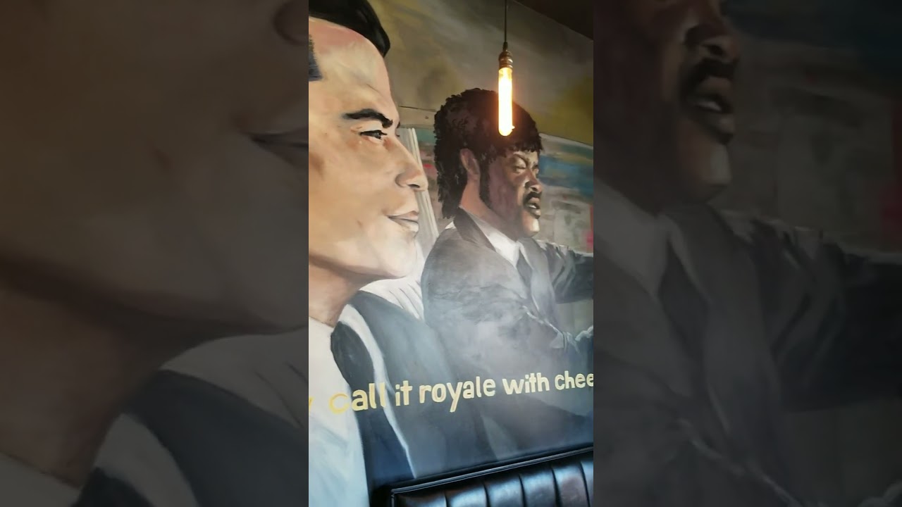 Inside the Royale with Cheese in Detroit Michigan #foodreviews #Thingstodoindetroit