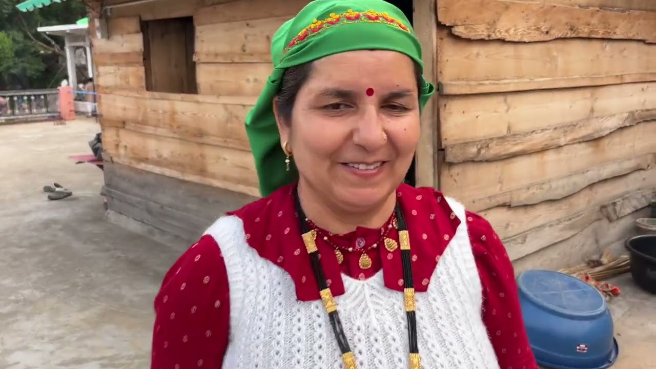 Aaj mene dikhaya apna gaon or ghar
