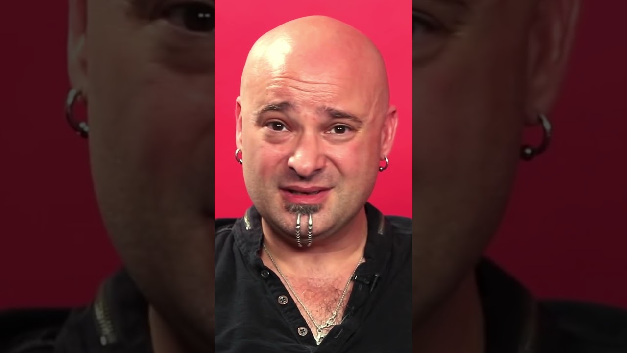 Disturbed - David on the &ldquo;Oh, ah, ah, ah, ah&rdquo; with Loudwire