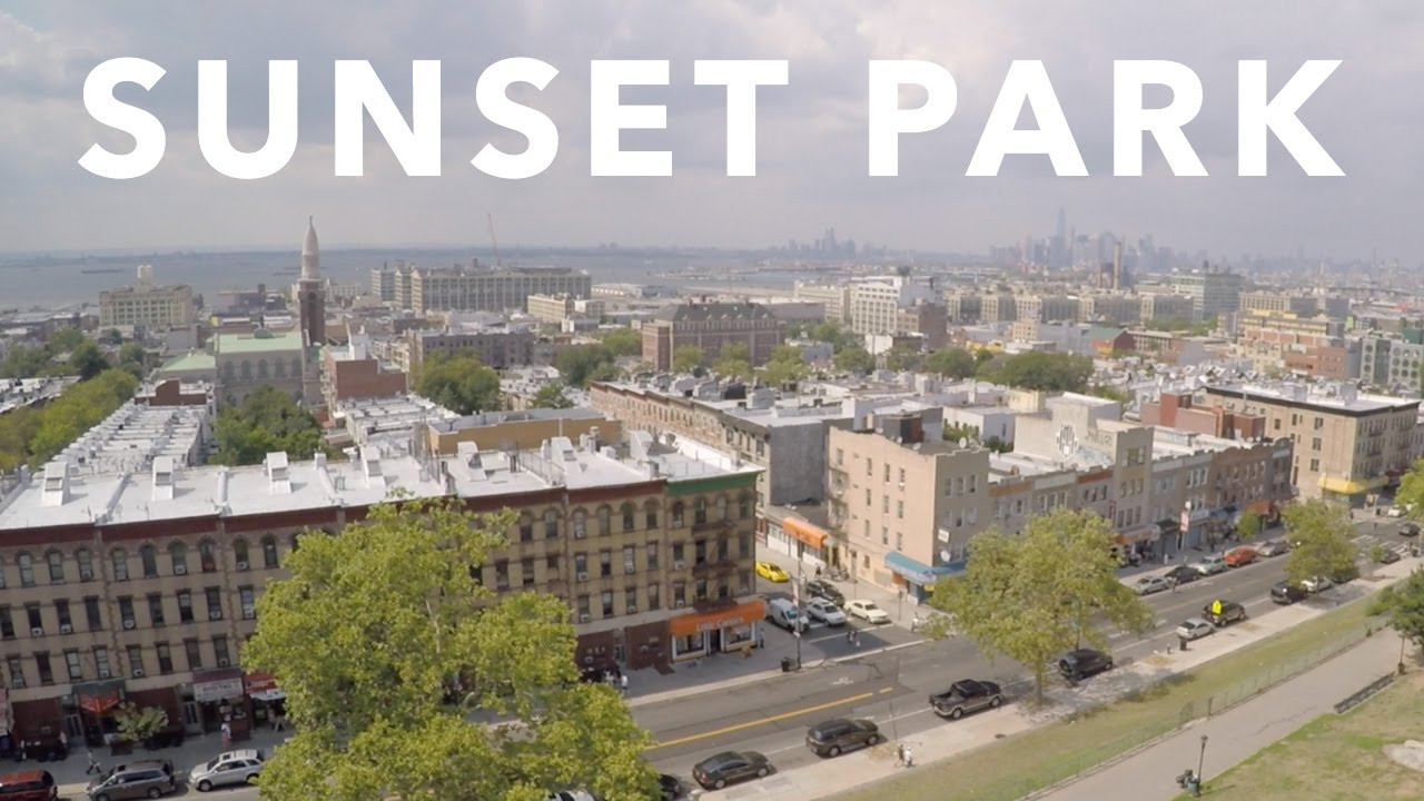 FLYING 3DR SOLO DRONE IN SUNSET PARK