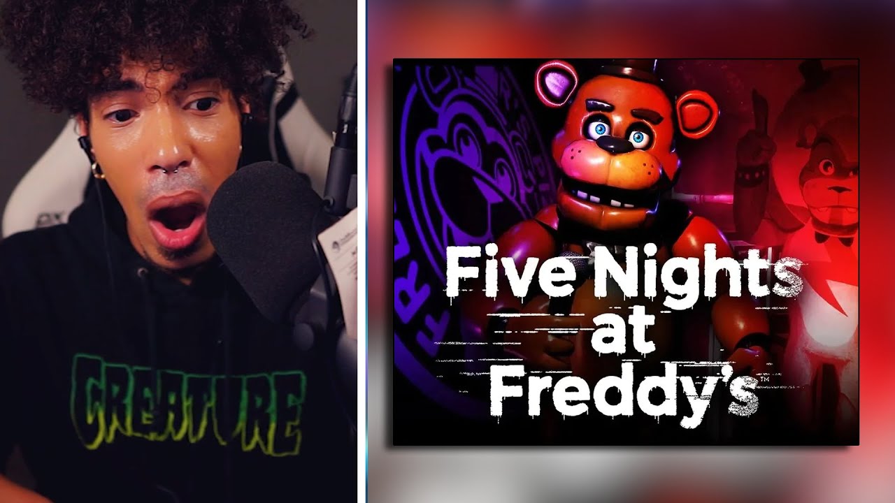 Horror Fan PLAYS Five Nights At Freddy's For The First Time!