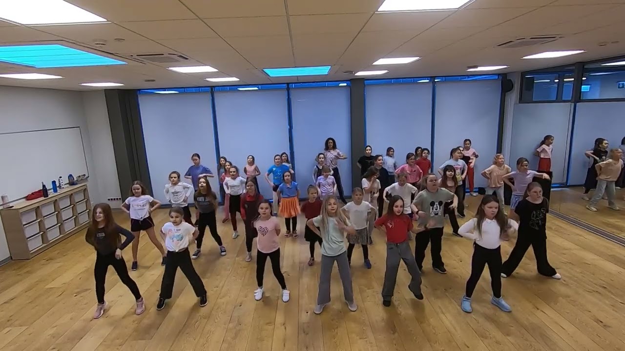 Mi Cora - Caribbean Fusion - Zumba Kids - Balsių prad.m. - Madance.lt