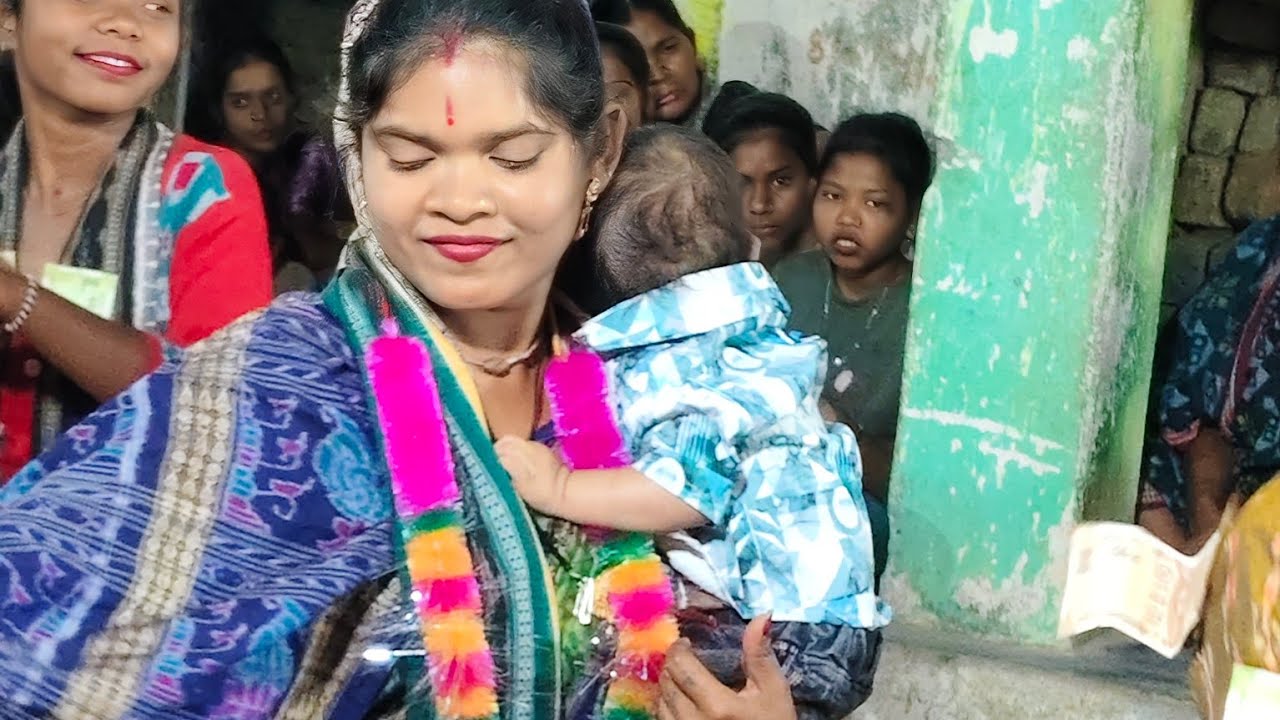 ମା ର ମମତା କେବେ ଭୁଲି ହୁଅ ନାହିଁ ମୁଡକାତି ମହିଳା ସଂକୀର୍ତନ ପରଟି ଗାୟିକା କସ୍ତୁରୀ କିଷାନ କୀର୍ତନ ଧାରା ବାଡେପାନ୍ଧ