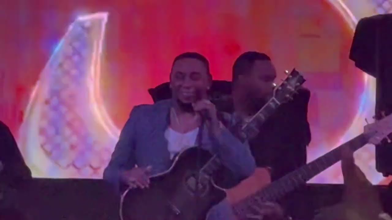 Anthony santos en castañuela a casa llena