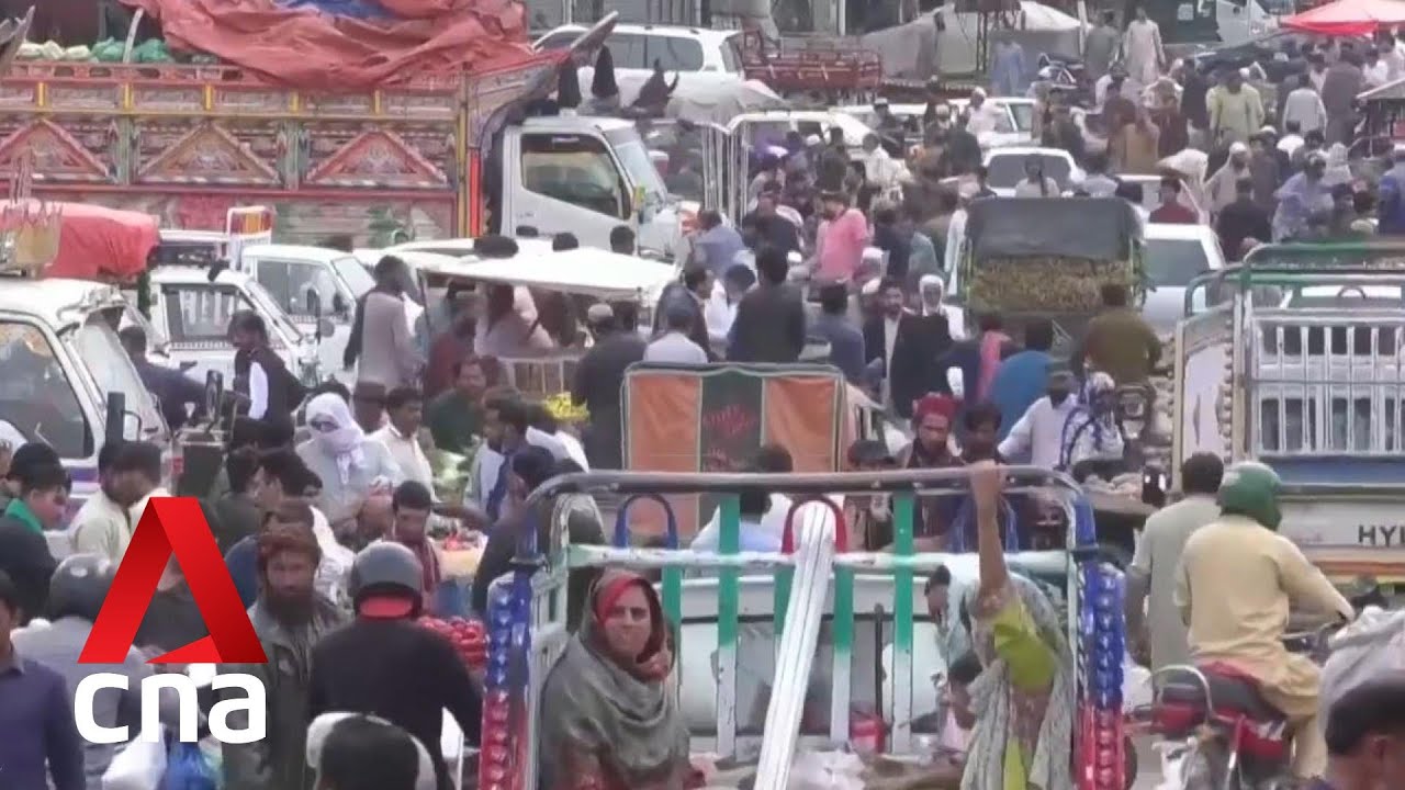 Skyrocketing inflation dampens Ramadan festivities in Pakistan