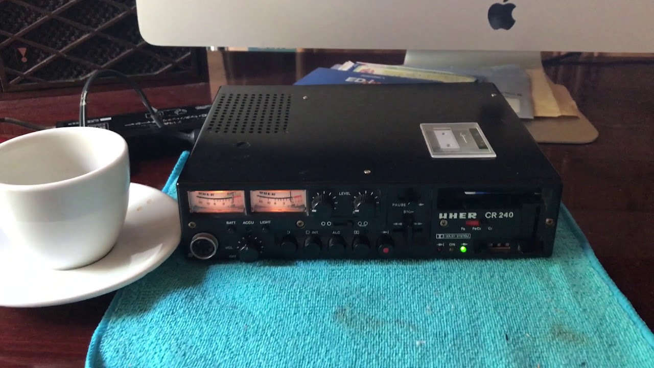 UHER CR240