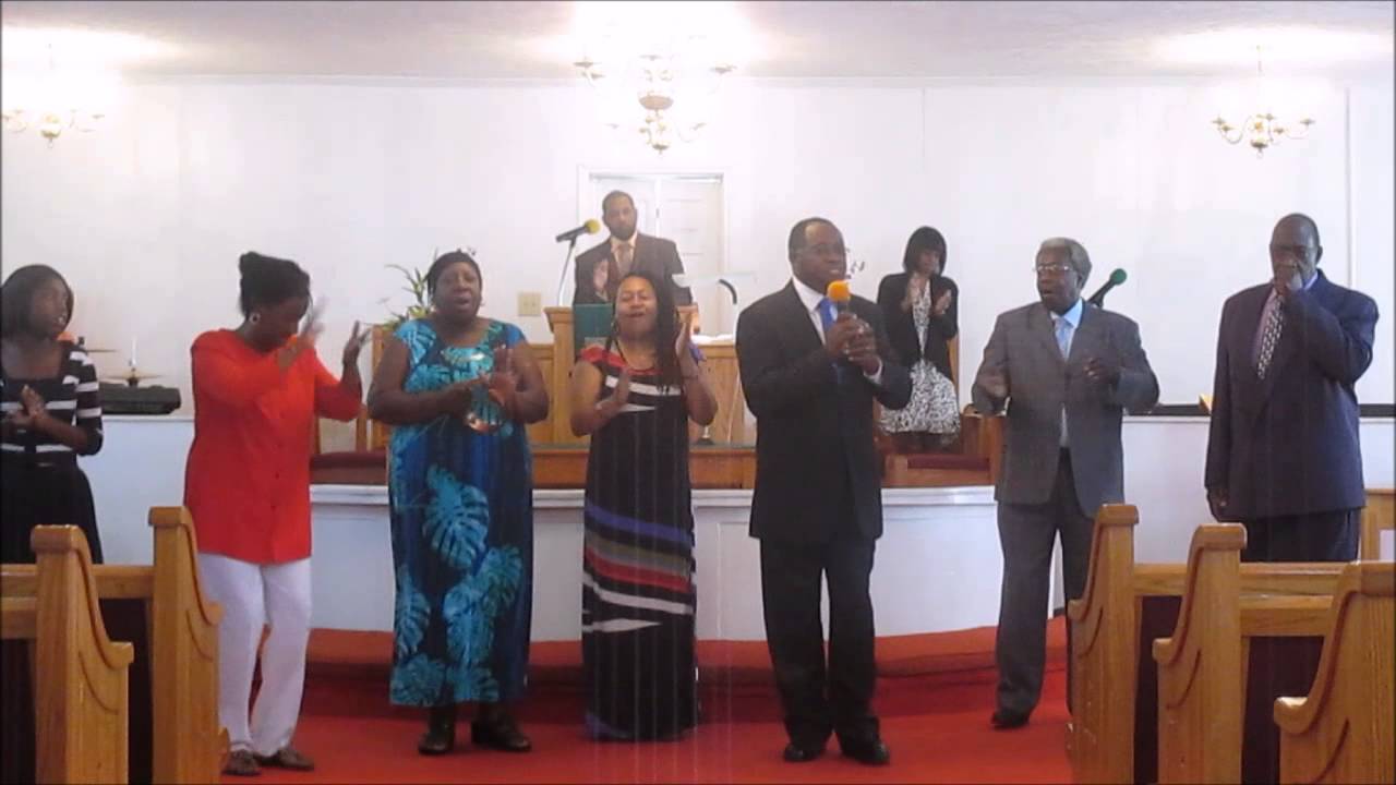Spirit of Praise Mass Choir: 