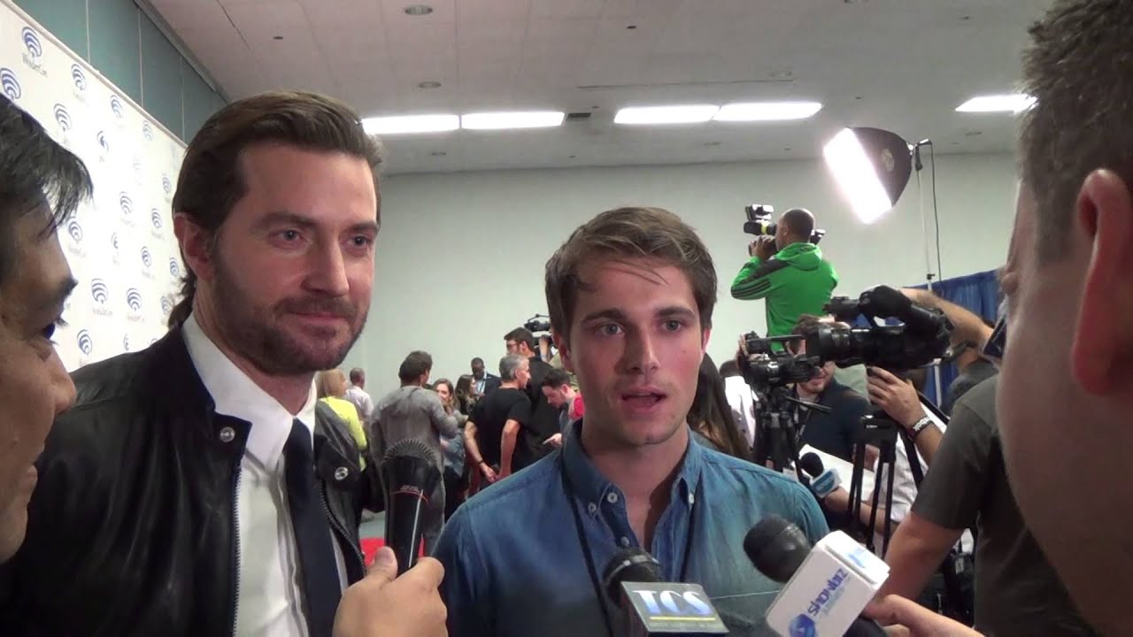 WonderCon 2014: Red Carpet Interview with Richard Armitage and Max Deacon for Into the Storm