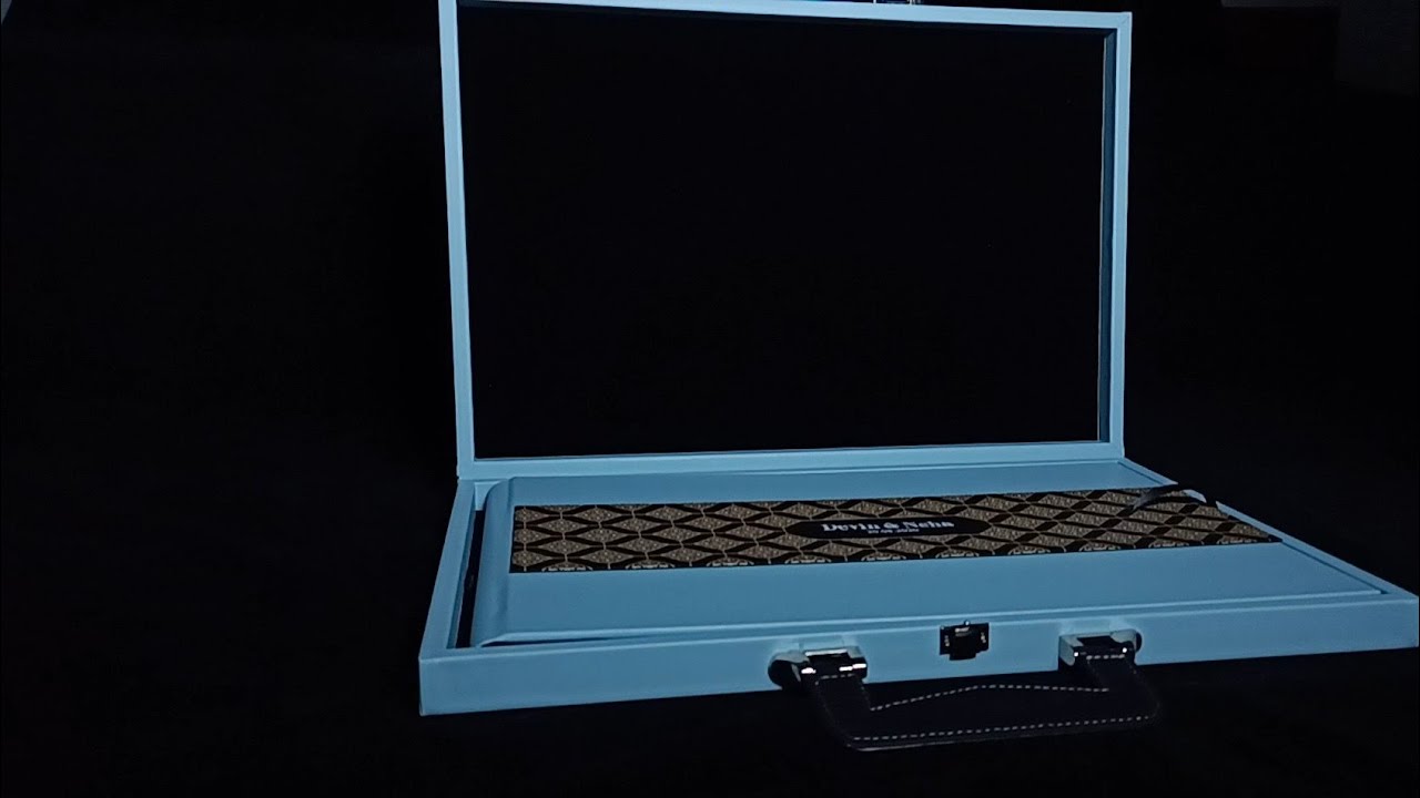 WEDDING PHOTOBOOK ALBUM WITH PREMIUM BRIEFCASE PACKAGING