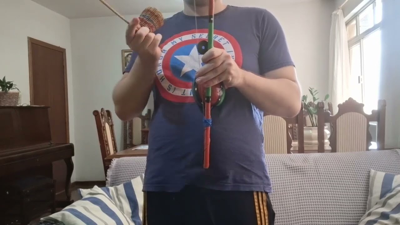A Roda Vai Começar(Abada Capoeira)(No Berimbau).