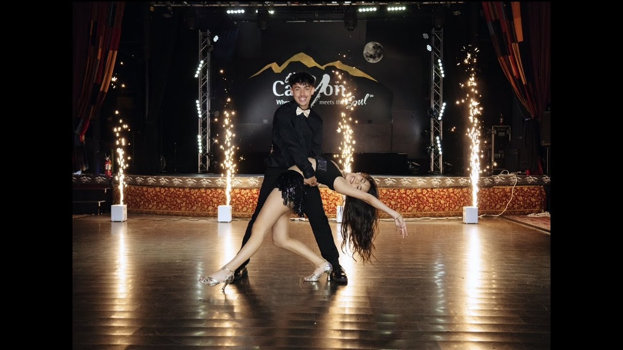 Surprise Dance XV (Baile Sorpresa) / Alysa Gutierrez-Sierra