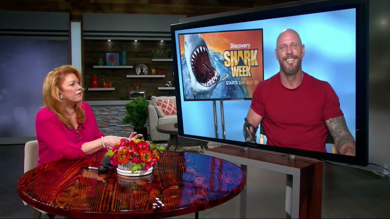 Shark Attack Survival Tips from Survivor & Shark Conservationist Paul de Gelder